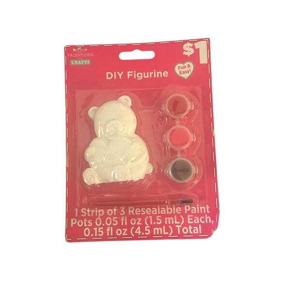 Lot of Kid's Crafts Haunted House Bird Feeder Penske Truck Teddy Bear and More - Picture 3 of 7